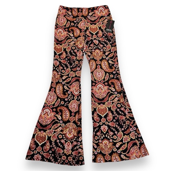 No Boundaries Junior’s Ribbed Tee and Flare Pant Outfit Size Large/XXL - Picture 7 of 14